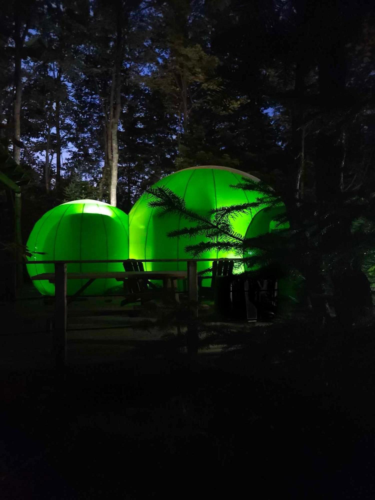Estrella Glamping Hotel การาเกต์ ภายนอก รูปภาพ