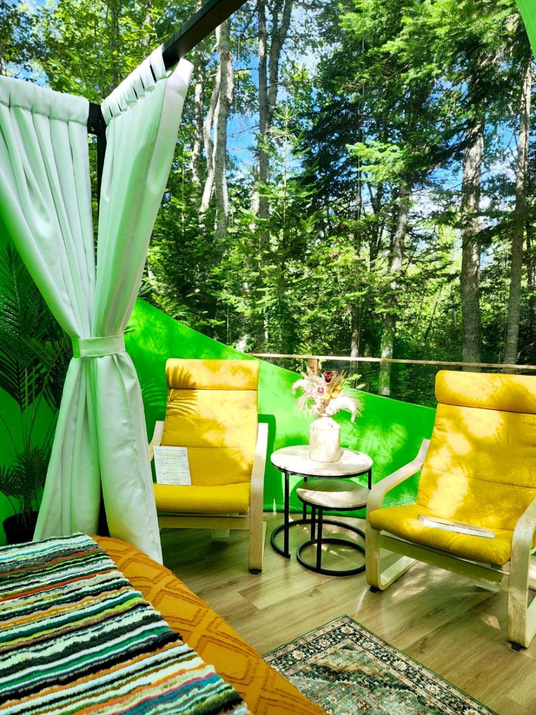 Estrella Glamping Hotel การาเกต์ ภายนอก รูปภาพ